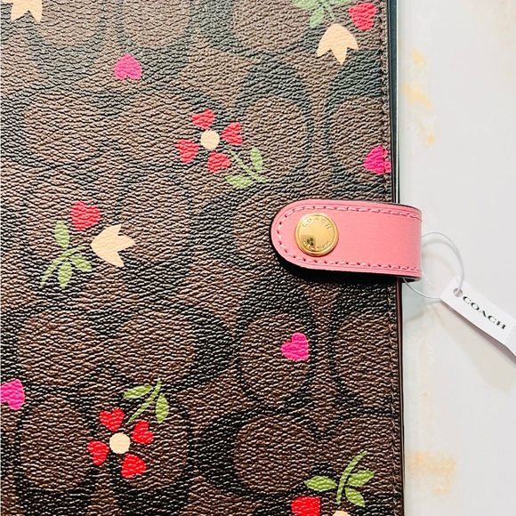 Coach | Office | Nwt Coach Notebook In Signature Canvas With Heart ...